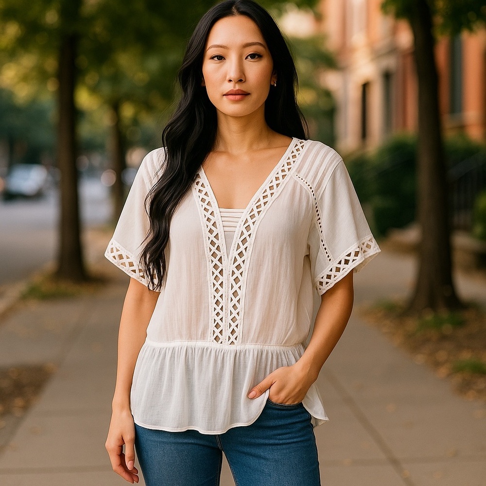 Chico’s Vintage Sheer White Peasant Top Size 10